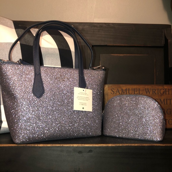 kate spade Handbags - 🧞‍♂️ Kate Spade satchel crossbody + cosmetic SET